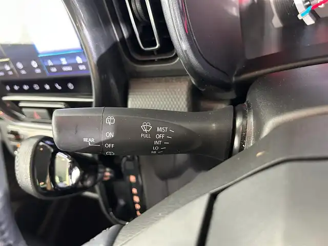 スズキ ハスラー Jスタイル 佐賀県 2021(令3)年 3.8万km ピュアホワイトパール/ガンメタリック2トーン 純正9インチナビ/フルセグTV/Bluetooth/CD/DVD/全周囲カメラ/ビルトインETC/前方後方ドライブレコーダー/運転席・助手席シートヒーター/衝突被害軽減システム/車線逸脱警報/パーキングソナー/ステアリングスイッチ/LEDヘッドライト/オートライト/オートマチックハイビーム/純正フロアマット/純正15インチアルミホイール
