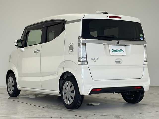 ホンダ Ｎ ＢＯＸ スラッシュ G Aパッケージ 愛知県 2015(平27)年 5.6万km プレミアムホワイトパールⅡ 純正7インチSD（ナビあり）/ワンセグTV/CD DVD/Bluetooth/バックカメラ/オートライト/ETC/キセノンヘッドライト/ステアリングスイッチ/スマートキー/プッシュスタート/横滑り防止装置/レーンキープアシスト