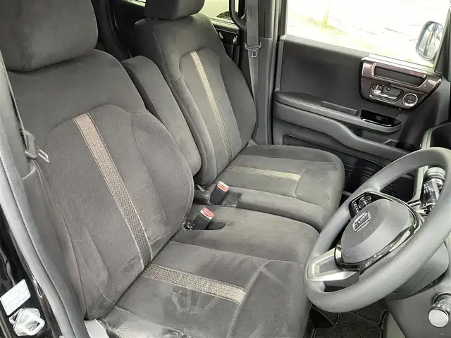 ホンダ Ｎ ＢＯＸ カスタム G L ホンダセンシング 福岡県 2017(平29)年 10.8万km クリスタルブラックパール (株)IDOMが運営する【じしゃロン八幡西店】の自社ローン専用車両になります。こちらは現金またはオートローンご利用時の価格です。自社ローンご希望の方は別途その旨お申付け下さい/純正8インチナビ(VXU-185NBi)/【Bluetooth・CD・DVD・TV】/バックカメラ/純正アルミホイール/純正フロアマット/純正リアスポイラー/フロントフォグランプ/LED/ETC/パワースライドドア/プッシュスタート/スマートキー/カーテンエアバック