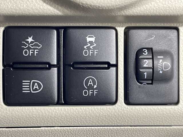 ダイハツ ムーヴ L SAⅢ 福岡県 2020(令2)年 2.8万km ホワイト 純正ナビゲーション/バックカメラ/ETC/ベンチシート/コーナーセンサー/純正フロアマット/バックカメラ/リモコンキー/コーナーセンサー/アイドリングストップ