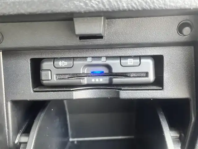 トヨタ アルファード S Aパッケージ 島根県 2019(平31)年 4万km ブラック アルパイン製１１型メモリナビ(アルファード専用)/アルパイン製フリップダウンモニター/TRDフロントスポイラー/フルセグTV ・ DVD再生/バックカメラ ・ Bluetooth/ETC ・ ドラレコ/両側パワースライドドア/助手席+2列目オットマン/クルーズコントロール/オートライト/ハイビーム/電子パーキングブレーキ(ホールド機能付)/衝突軽減ブレーキ・レーンアシスト　/前後コーナーセンサー　/純正LEDヘッドライト/純正フォグランプ/1・2列目レザー調シートカバー/純正18インチアルミホイール　/純正フロアマット/スペアキー1本/保証書・取扱説明書