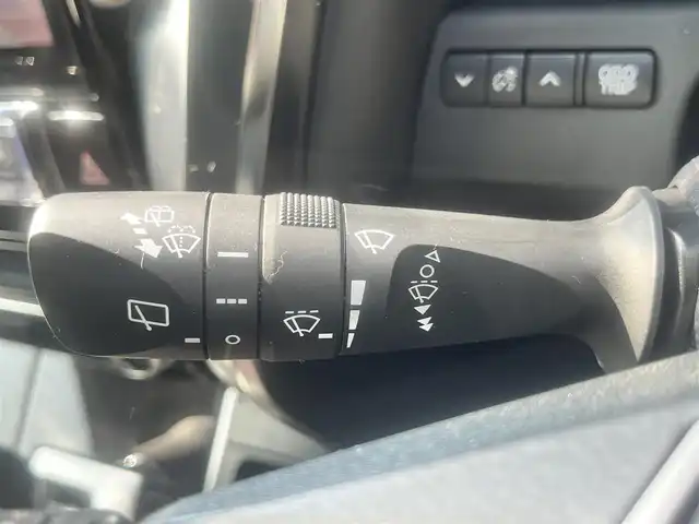 トヨタ アルファード S Aパッケージ 島根県 2019(平31)年 4万km ブラック アルパイン製１１型メモリナビ(アルファード専用)/アルパイン製フリップダウンモニター/TRDフロントスポイラー/フルセグTV ・ DVD再生/バックカメラ ・ Bluetooth/ETC ・ ドラレコ/両側パワースライドドア/助手席+2列目オットマン/クルーズコントロール/オートライト/ハイビーム/電子パーキングブレーキ(ホールド機能付)/衝突軽減ブレーキ・レーンアシスト　/前後コーナーセンサー　/純正LEDヘッドライト/純正フォグランプ/1・2列目レザー調シートカバー/純正18インチアルミホイール　/純正フロアマット/スペアキー1本/保証書・取扱説明書