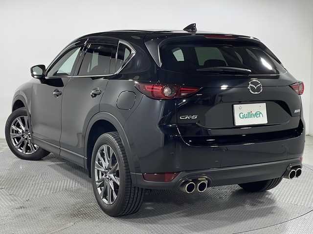 マツダ ＣＸ－５ XD エクスクルーシブモード 広島県 2019(平31)年 1.5万km ジェットブラックマイカ BOSEサウンド/360度ビューモニター/茶革シート/パワーバックドア/パワーシート（ポジションメモリー付き）/シートヒーター/ベンチレーション/ステアリングヒーター/純正ナビ（DVD/フルセグTV/Bluetooth/スマホ連携）/スマートシティブレーキサポート/レーンキープアシスト/アダプティブLEDヘッドライト/レーダークルーズコントロール/誤発進抑制機能/ブラインドスポットモニター/リヤクロストラフィックアラート/純正19インチAW/ETC/ドライブレコーダー