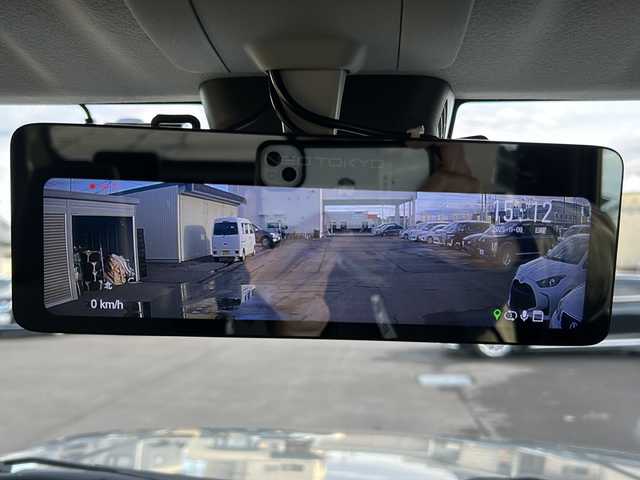 スズキ ジムニー シエラ JC 道北・旭川 2024(令6)年 0.6万km ミディアムグレー /４WD//禁煙車//ワンオーナー//衝突軽減システム//レーンキープアシスト//クルーズコントロール//社外ディスプレイオーディオ/BT/ラジオ/アンドロイドオート/アップルカープレイ//バックカメラ//社外ミラー型ドライブレコーダー//社外スロットルコントローラー//アイドリングストップ//オートエアコン//ミラーヒーター//前席シートヒーター//革巻きステアリング//ステアリングスイッチ//オートライト//LEDヘッドライト//フォグランプ//ミラーウィンカー//ヘッドライトウォッシャー//電動格納ミラー//ドアバイザー//社外テールランプ//社外AWマッドタイヤ積込み//保証書//取説