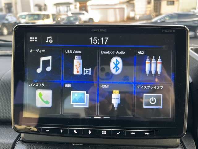 スズキ ジムニー シエラ JC 道北・旭川 2024(令6)年 0.6万km ミディアムグレー /４WD//禁煙車//ワンオーナー//衝突軽減システム//レーンキープアシスト//クルーズコントロール//社外ディスプレイオーディオ/BT/ラジオ/アンドロイドオート/アップルカープレイ//バックカメラ//社外ミラー型ドライブレコーダー//社外スロットルコントローラー//アイドリングストップ//オートエアコン//ミラーヒーター//前席シートヒーター//革巻きステアリング//ステアリングスイッチ//オートライト//LEDヘッドライト//フォグランプ//ミラーウィンカー//ヘッドライトウォッシャー//電動格納ミラー//ドアバイザー//社外テールランプ//社外AWマッドタイヤ積込み//保証書//取説