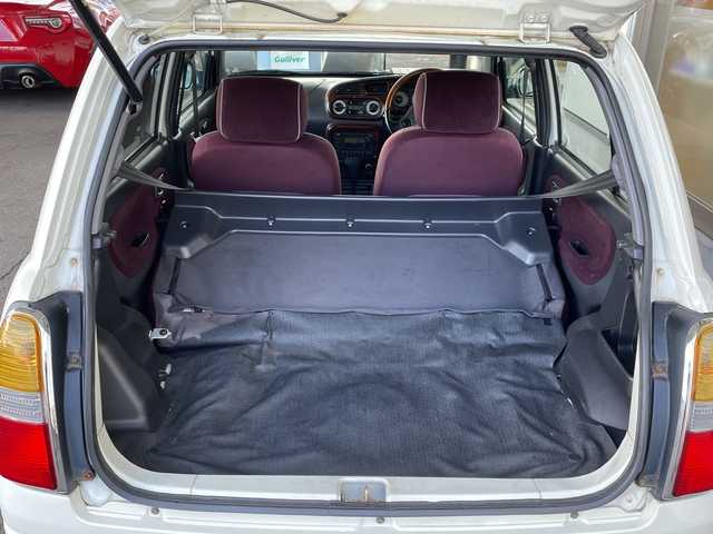 ダイハツ ミラ ジーノ 岐阜県 2000(平12)年 8.7万km ホワイトパールマイカ /純正オーディオ/（AM/FM/CD）//パワーウィンドウ//電動調整ミラー//ドアバイザー//純正フロアマット//エアコン//ベンチシート//エアバック//スタッドレスタイヤホイールセット//木目ハンドル//木目インパネ//紫シート