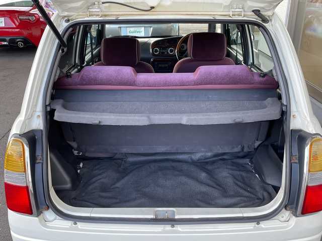 ダイハツ ミラ ジーノ 岐阜県 2000(平12)年 8.7万km ホワイトパールマイカ /純正オーディオ/（AM/FM/CD）//パワーウィンドウ//電動調整ミラー//ドアバイザー//純正フロアマット//エアコン//ベンチシート//エアバック//スタッドレスタイヤホイールセット//木目ハンドル//木目インパネ//紫シート