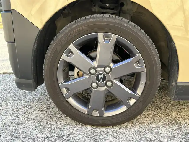 ダイハツ タント ファンクロスターボ 長崎県 2023(令5)年 4.4万km ブラックマイカメタリック/サンドベージュメタリック ワンオーナー/10インチディスプレイオーディオ/（Bluetooth/フルセグ）/バックカメラ/衝突軽減システム/レーンアシスト/両側パワースライドドア/ルーフレール/前後ソナー/前後ドライブレコーダー/シートカバー/シートヒーター/ETC/ステアリングスイッチ/純正15インチAW/AppleCarplay・AndroidAuto/USB