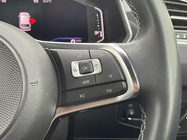 フォルクスワーゲン ティグアン TDI 4モーション Rライン 東京都 2019(令1)年 3.5万km オリックスホワイトパールエフェクト 4WD/ディーゼル車/純正ナビ/フルセグTV/デジタルメーカークラスター/360°カメラ/黒レザーシート/シートヒーター/ACC/レーンキープ/BSM/スマートキー/ドライブレコーダー