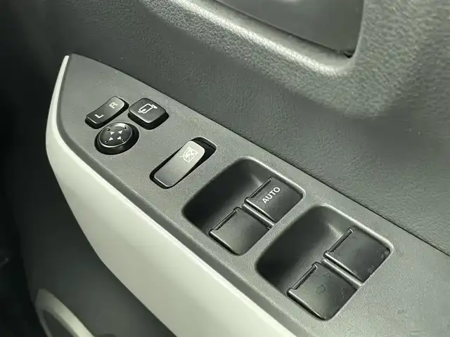 スズキ ハスラー G 愛媛県 2015(平27)年 5.4万km フェニックスレッドパール/ブルーイッシュブラックパール 純正メモリナビ/ワンセグTV/AUX/Bluetooth/バックカメラ/ETC/D席シートヒーター/キセノンヘッドライト/オートライト/15インチホイール/衝突被害軽減ブレーキ/純正フロアマット/ドアバイザー/プッシュスタート/スマートキー