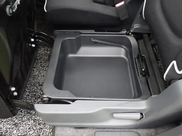 スズキ ハスラー G 千葉県 2015(平27)年 5.4万km フェニックスレッドパール/ブルーイッシュブラックパール スズキセーフティサポート/運転席シートヒーター/純正メモリーナビ/ワンセグTV/【Bluetooth接続】/バックカメラ/ETC/HIDヘッドライト/純正15インチアルミホイル/携帯リモコン
