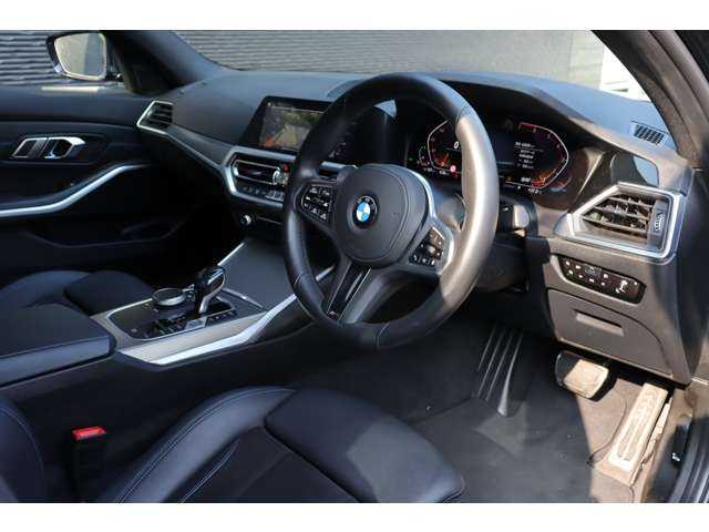 ＢＭＷ ３２０ｉ Mスポーツ 大分県 2020(令2)年 4.3万km サファイアブラックP インテリジェントセーフティ/純正ナビ/CarPlay/Bluetooth/ワイヤレス充電/360°カメラ/半革/シートヒーター/パワーシート/オートホールド/パドルシフト/純正18インチAW/ETC
