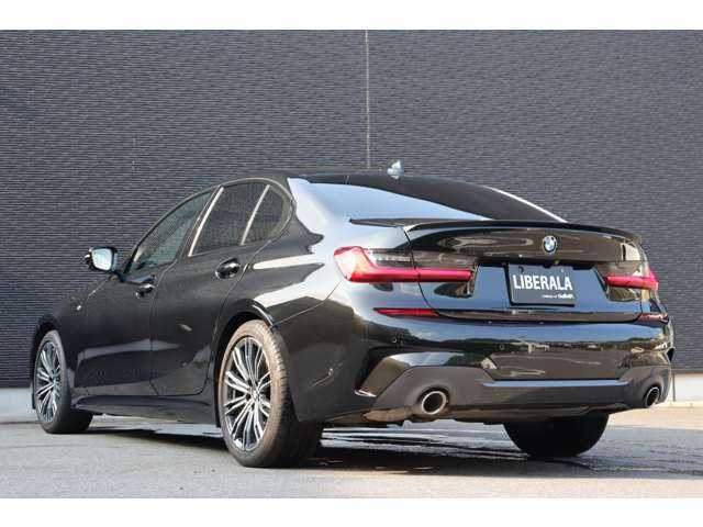 ＢＭＷ ３２０ｉ Mスポーツ 大分県 2020(令2)年 4.3万km サファイアブラックP インテリジェントセーフティ/純正ナビ/CarPlay/Bluetooth/ワイヤレス充電/360°カメラ/半革/シートヒーター/パワーシート/オートホールド/パドルシフト/純正18インチAW/ETC