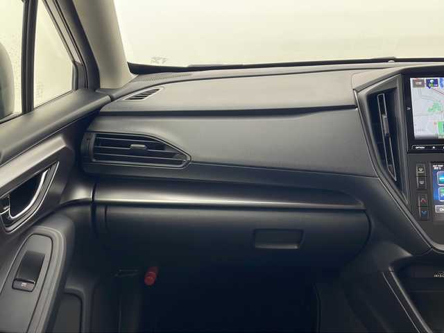 スバル インプレッサ ST 秋田県 2023(令5)年 0.2万km クリスタルホワイトP ４WD/純正ナビ【AM/FM/CD/DVD/BT/ipod/フルセグTV /ETC2.0 /バックカメラ　/USBポート/横滑り防止装置　/レーンキープアシスト　/オートライト　/衝突被害軽減システム　/LEDヘッドライト　/純正AW /純正フロアマット　/クルーズコントロール/保証書/取扱説明書/アイドリングストップ/オートエアコン /スペアキー有り/ウィンカーミラー /ドアバイザー/ライトレベライザー /ステアリングスィッチ