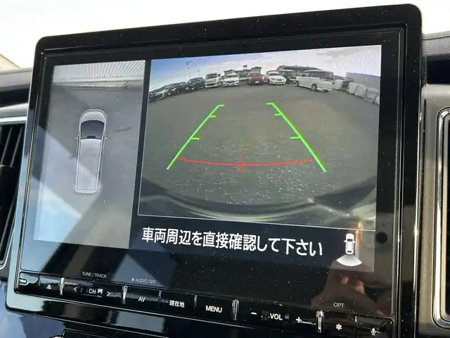 三菱 デリカＤ：５ ジャスパー 滋賀県 2023(令5)年 1.6万km ホワイトダイヤモントド/グラファイトグレーメタリック 純正10.1インチナビ/(Bluetooth/フルセグ/CD/DVD)/E-Assist/・衝突軽減ブレーキ/・レーダークルーズコントロール/・レーンキープアシスト/・マルチアラウンドモニター/・ブラインドスポットモニター/・Autoハイビーム/LEDオートライト/フォグ/両側電動スライドドア/電動リアゲート/電動パーキング/ブレーキホールド/ハーフレザーシート/前席シートヒーター/D席パワーシート/ステアリングヒーター/パドルシフト/ETC/USB