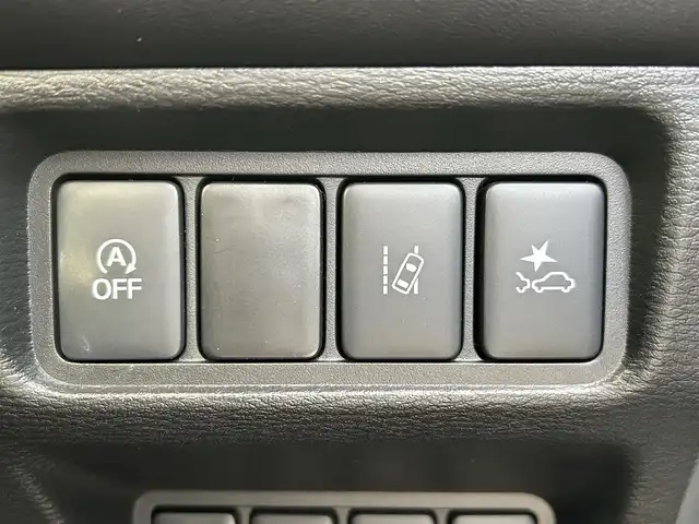 三菱 デリカＤ：５ ジャスパー 滋賀県 2023(令5)年 1.6万km ホワイトダイヤモントド/グラファイトグレーメタリック 純正10.1インチナビ/(Bluetooth/フルセグ/CD/DVD)/E-Assist/・衝突軽減ブレーキ/・レーダークルーズコントロール/・レーンキープアシスト/・マルチアラウンドモニター/・ブラインドスポットモニター/・Autoハイビーム/LEDオートライト/フォグ/両側電動スライドドア/電動リアゲート/電動パーキング/ブレーキホールド/ハーフレザーシート/前席シートヒーター/D席パワーシート/ステアリングヒーター/パドルシフト/ETC/USB