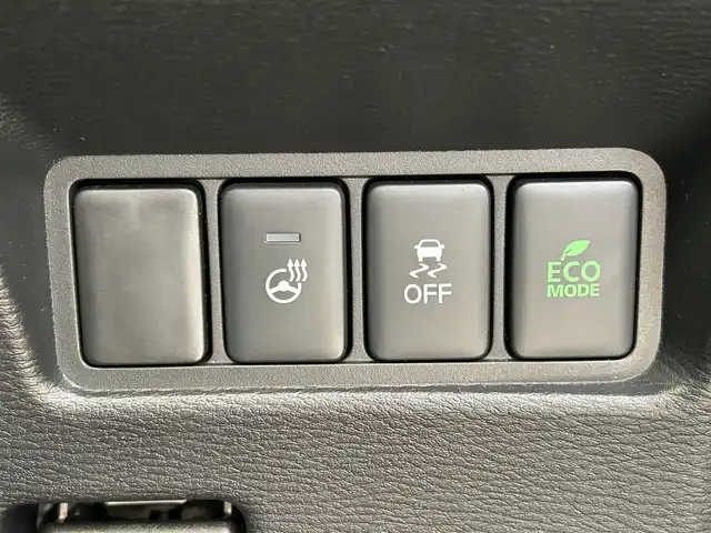 三菱 デリカＤ：５ ジャスパー 滋賀県 2023(令5)年 1.6万km ホワイトダイヤモントド/グラファイトグレーメタリック 純正10.1インチナビ/(Bluetooth/フルセグ/CD/DVD)/E-Assist/・衝突軽減ブレーキ/・レーダークルーズコントロール/・レーンキープアシスト/・マルチアラウンドモニター/・ブラインドスポットモニター/・Autoハイビーム/LEDオートライト/フォグ/両側電動スライドドア/電動リアゲート/電動パーキング/ブレーキホールド/ハーフレザーシート/前席シートヒーター/D席パワーシート/ステアリングヒーター/パドルシフト/ETC/USB