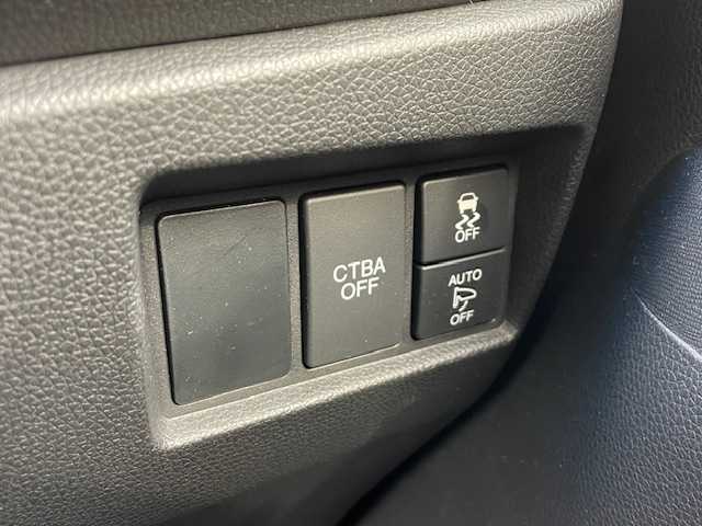 ホンダ Ｎ ＷＧＮ カスタム G SSパッケージ 静岡県 2017(平29)年 1.2万km プレミアムホワイトパールⅡ ●純正ナビ/(CD/DVD/Bluetooth/iPod)/(ギャザズ/VXM-184Ci)/●ハーフレザーシート/●バックカメラ/●クルーズコントロール/●シティブレーキアクティブシステム/●フォグランプ/●オートライト/●革巻きステアリング/●ステアリングスイッチ/●ETC/●前方ドライブレコーダー/●電動格納ウィンカーミラー/●スマートキー/●プッシュスタート/●ドアバイザー/●純正フロアマット/●純正14インチアルミホイール/●ダブル＋サイド＋カーテンSRS＋ABS/●保証書/●車両取扱説明書/●ナビ取扱説明書