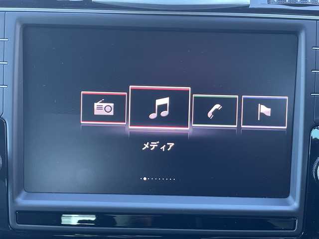 フォルクスワーゲン ゴルフ ヴァリアント Rライン BMテクノ 茨城県 2015(平27)年 7.8万km パール 純正ナビ　/衝突軽減ブレーキ　/バックカメラ　/コーナーセンサー　/ＬＥＤヘッドライト　/レーダークルーズコントロール　/電動パーキングブレーキ　/オートブレーキホールド　/ドライブレコーダー　/純正１８インチアルミホイール/純正オーディオ/電装格納ミラー/アイドリングストップ/ワンオーナ/ETC/プッシュスタート