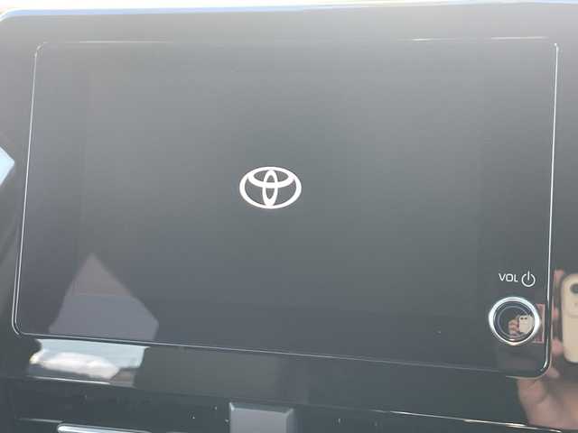 トヨタ ヴォクシー S－Z 大阪府 2024(令6)年 1.8万km アティチュードブラックマイカ トヨタ・セーフティ・センス/・アダプティクブクルーズコントロール/・プリクラッシュセーフティー/・レーントレーシングアシスト/・クリアランスソナー/・レーンディパーチャーアラート/・パーキングサポートブレーキー/・オートマチックハイビーム/・ブラインドスポットモニター/・ロードサインアシスト/純正ナビ/・Bluetooth/USB/Miracast/主要装備/・バックカメラ/・両側パワースライドドア/・オートホールド/・ヘッドライトレベライザー/・ハーフレザーシート/・シートヒーター/・ウォークスルー/・LEDヘッドライト/・ドライブレコーダー/・ETC2.0