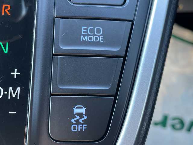 トヨタ ヴォクシー S－Z 大阪府 2024(令6)年 1.8万km アティチュードブラックマイカ トヨタ・セーフティ・センス/・アダプティクブクルーズコントロール/・プリクラッシュセーフティー/・レーントレーシングアシスト/・クリアランスソナー/・レーンディパーチャーアラート/・パーキングサポートブレーキー/・オートマチックハイビーム/・ブラインドスポットモニター/・ロードサインアシスト/純正ナビ/・Bluetooth/USB/Miracast/主要装備/・バックカメラ/・両側パワースライドドア/・オートホールド/・ヘッドライトレベライザー/・ハーフレザーシート/・シートヒーター/・ウォークスルー/・LEDヘッドライト/・ドライブレコーダー/・ETC2.0