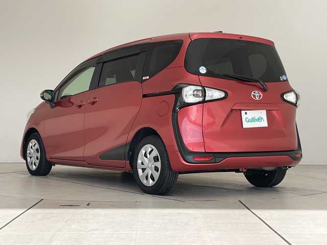 トヨタ シエンタ G 愛知県 2015(平27)年 4.3万km レッドマイカM 純正ナビ　SDカードなし/両側パワースライドドア/バックカメラ/LEDヘッドライト/オートマチックハイビーム/ETC/衝突軽減システム/フルセグ/CD DVD/Bluetooth/ステアリングスイッチ/スマートキー/プッシュスタート