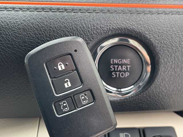 トヨタ シエンタ G 愛知県 2015(平27)年 4.3万km レッドマイカM 純正ナビ　SDカードなし/両側パワースライドドア/バックカメラ/LEDヘッドライト/オートマチックハイビーム/ETC/衝突軽減システム/フルセグ/CD DVD/Bluetooth/ステアリングスイッチ/スマートキー/プッシュスタート