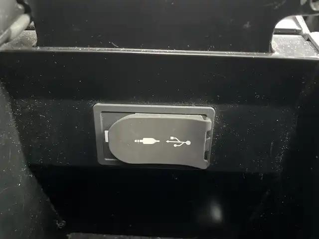 レクサス ＵＸ 200 富山県 2019(平31)年 4.7万km グラファイトブラックガラスフレーク サンルーフ/メーカーナビ/フルセグＴＶ/Ｂｌｕｅｔｏｏｔｈ/ＤＶＤ再生/コーナーセンサー/前後ドライブレコーダー/レーダークルコン/レーンキープアシスト/パワーバックドア/衝突軽減ブレーキ