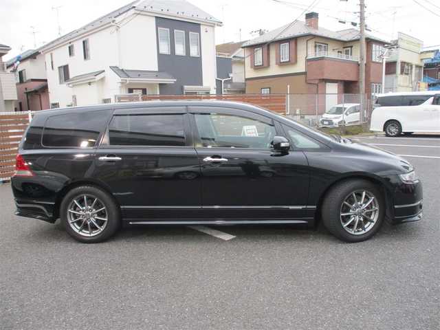 ホンダ オデッセイ アブソルート 千葉県 2005(平17)年 5.5万km ナイトホークブラックパール ワンオーナー/純正ナビゲーション/・CD/DVD/AM/FM/バックカメラ/ETC車載器/ステアリングスイッチ/クルーズコントロール/ドライブレコーダー/ハーフレザーシート/純正17インチAW/キーレスキー2本/HIDヘッドライト/フォグライト/ウィンカーミラー/電動格納ミラー/純正フロアマット/ドアバイザー/取扱説明書/保証書/ナビ取扱説明書