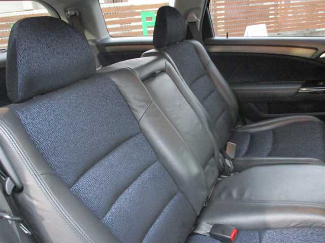 ホンダ オデッセイ アブソルート 千葉県 2005(平17)年 5.5万km ナイトホークブラックパール ワンオーナー/純正ナビゲーション/・CD/DVD/AM/FM/バックカメラ/ETC車載器/ステアリングスイッチ/クルーズコントロール/ドライブレコーダー/ハーフレザーシート/純正17インチAW/キーレスキー2本/HIDヘッドライト/フォグライト/ウィンカーミラー/電動格納ミラー/純正フロアマット/ドアバイザー/取扱説明書/保証書/ナビ取扱説明書