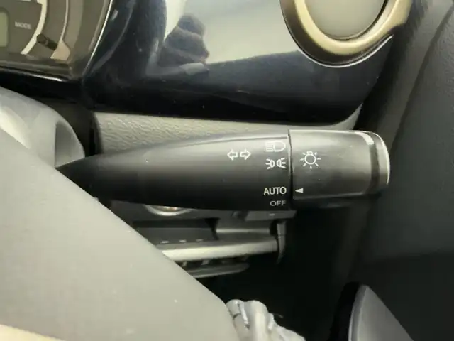 スズキ ハスラー Jスタイル Ⅲ 兵庫県 2018(平30)年 6.4万km オフブルーメタリック/スチールシルバー2トーン 純正SDナビ/（AM/FM/CD/DVD/Bluetooth/フルセグTV）/・CN-RZ73W/アラウンドビューモニター/プリクラッシュセーフティー/横滑り防止装置/LKA/衝突軽減システム/ハーフレザーシート/シートヒーター（D/N席）/HIDヘッドライト/LEDフォグランプ/オートライト/ビルトインETC/ドライブレコーダー（前後）/純正15インチアルミホイール/スマートキー/アイドリングストップ/スペアキー1本