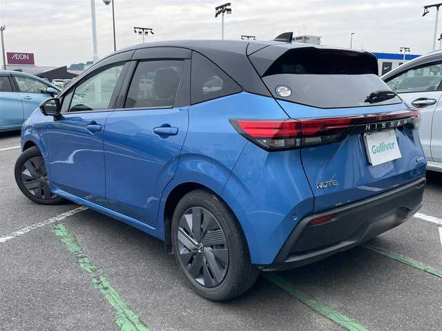 日産 ノート X 長崎県 2021(令3)年 1.5万km ビビットブルー / スーパーブラック 2トーン /純正メーカーナビ/ (フルセグTV BT Apple Car Play)//アラウンドビューモニター//バックカメラ//レーダークルーズコントロール//ブラインドスポットモニター//プロパイロット//ETC2.0//オートライト//LEDヘッドライト//コーナーセンサー//AUTOHOLD//EVモード//プッシュスタート