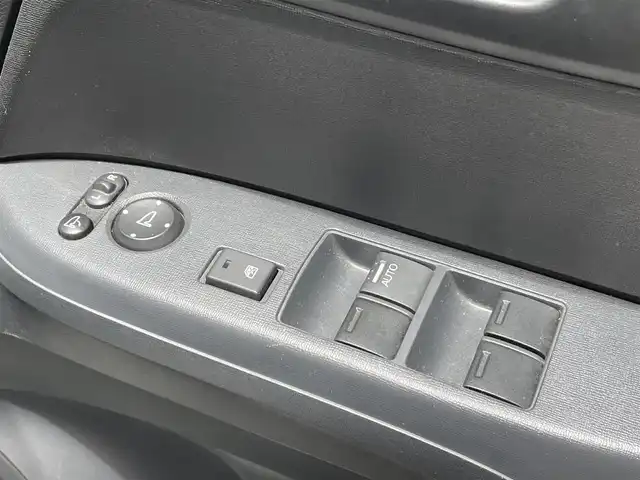 ホンダ Ｎ ＯＮＥ ツアラー Lパッケージ 宮城県 2013(平25)年 5.7万km プレミアムホワイトパール 登録時走行距離56154km/純正ナビ/フルセグテレビ/Bluetooth/バックカメラ/アイドリングストップ/ウィンカーミラー/クルーズコントロール/ドアバイザー/フロアマット/プッシュスタート/スマートキー/ETC