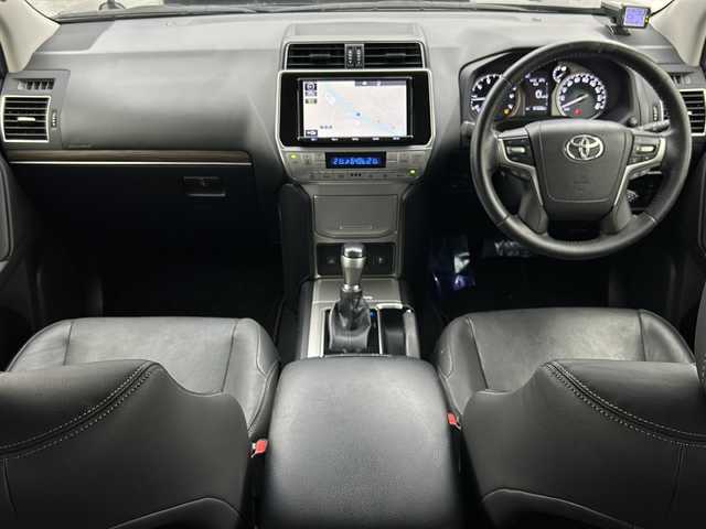 トヨタ ランドクルーザー プラド TX Lパッケージ 宮城県 2017(平29)年 6.2万km ブラック 4WD//トヨタセーフティセンス//純正メーカーナビ(NSZT-Y66T)/（CD/DVD/Bluetooth/フルセグTV)//TRDエアロ//ビルトインETC//RAYS17インチ//LEDオートライト//純正フロアマット//黒本革シート//サンルーフ//レーダークルーズコントロール//アダプティブクルーズコントロール//レーンディパーチャーアラート//クリアランスソナー//パワーシート//エアシート//オートエアコン//スマートキー//プッシュスタート//社外ドライブレコーダー