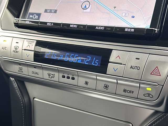 トヨタ ランドクルーザー プラド TX Lパッケージ 宮城県 2017(平29)年 6.2万km ブラック 4WD//トヨタセーフティセンス//純正メーカーナビ(NSZT-Y66T)/（CD/DVD/Bluetooth/フルセグTV)//TRDエアロ//ビルトインETC//RAYS17インチ//LEDオートライト//純正フロアマット//黒本革シート//サンルーフ//レーダークルーズコントロール//アダプティブクルーズコントロール//レーンディパーチャーアラート//クリアランスソナー//パワーシート//エアシート//オートエアコン//スマートキー//プッシュスタート//社外ドライブレコーダー