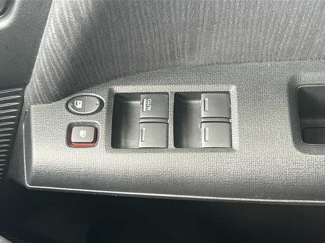 ホンダ フリード ハイブリット ジャストセレクション 高知県 2013(平25)年 9.4万km ホワイトオーキッドパール 純正ナビ/・フルセグTV/・CD/DVD/・バックカメラ/ETC/前後ドラレコ/クルコン/両側パワースライドドア/７人乗り/オートライト/純正フロアマット/リモコンキー/ハーフレザーシート