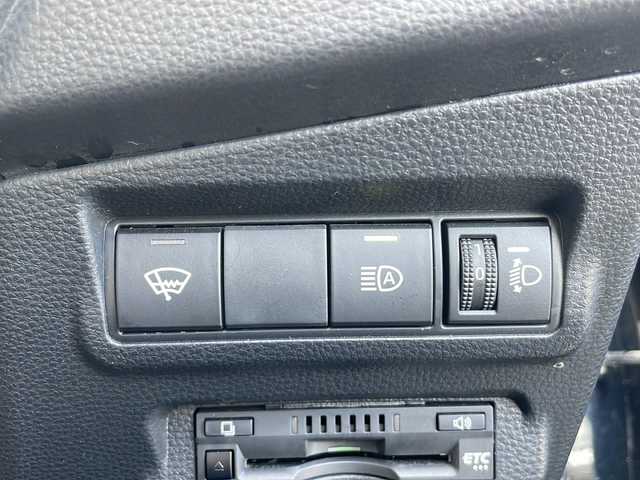 トヨタ カローラ クロス ハイブリッド Z 富山県 2023(令5)年 6.7万km アティチュードブラックマイカ 禁煙車/ワンオーナー/純正ディスプレイオーディオ/BlueToth/バックカメラ/トヨタセーフティセンス/レーダークルーズコントロール/レーンキープアシスト/衝突軽減ブレーキ/コーナーセンサー/パーキングアシスト/純正アルミホイール/純正フロアマット/電動リアゲート/ルーフレール/シートヒーター/パワーシート/ＥＴＣ/オートライト/オートマチックハイビーム/プッシュスタート/スマートキー/スペアキー/保証書・記録簿/取扱説明書