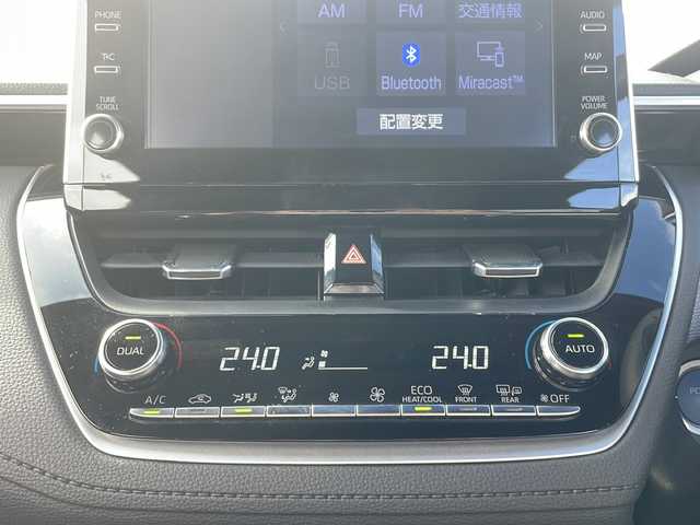 トヨタ カローラ クロス ハイブリッド Z 富山県 2023(令5)年 6.7万km アティチュードブラックマイカ 禁煙車/ワンオーナー/純正ディスプレイオーディオ/BlueToth/バックカメラ/トヨタセーフティセンス/レーダークルーズコントロール/レーンキープアシスト/衝突軽減ブレーキ/コーナーセンサー/パーキングアシスト/純正アルミホイール/純正フロアマット/電動リアゲート/ルーフレール/シートヒーター/パワーシート/ＥＴＣ/オートライト/オートマチックハイビーム/プッシュスタート/スマートキー/スペアキー/保証書・記録簿/取扱説明書