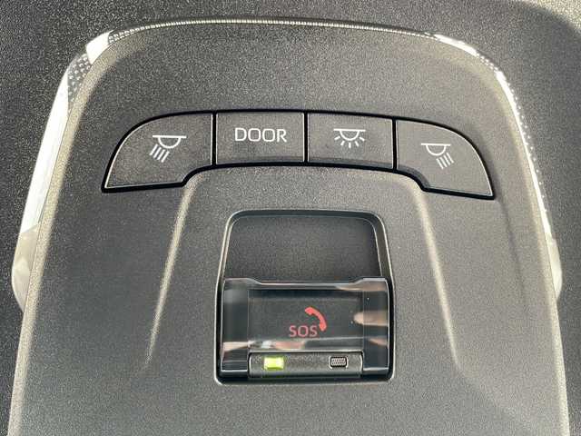 トヨタ カローラ クロス ハイブリッド Z 富山県 2023(令5)年 6.7万km アティチュードブラックマイカ 禁煙車/ワンオーナー/純正ディスプレイオーディオ/BlueToth/バックカメラ/トヨタセーフティセンス/レーダークルーズコントロール/レーンキープアシスト/衝突軽減ブレーキ/コーナーセンサー/パーキングアシスト/純正アルミホイール/純正フロアマット/電動リアゲート/ルーフレール/シートヒーター/パワーシート/ＥＴＣ/オートライト/オートマチックハイビーム/プッシュスタート/スマートキー/スペアキー/保証書・記録簿/取扱説明書