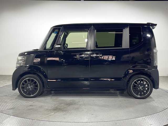 ホンダ Ｎ ＢＯＸ カスタム ターボ SSブラックSパッケージ 広島県 2016(平28)年 4.8万km クリスタルブラックパール 禁煙車/carrozzeriaナビ/バックカメラ/シートヒーター/ＥＴＣ/両側パワースライドドア/クルーズコントロール/パドルシフト/チップアップシート/衝突被害軽減/踏み間違い防止/フォグランプ/オートライト/純正15インチアルミホイール(165/55/R15)/エアバッグ(運転席/助手席/サイド/カーテン)