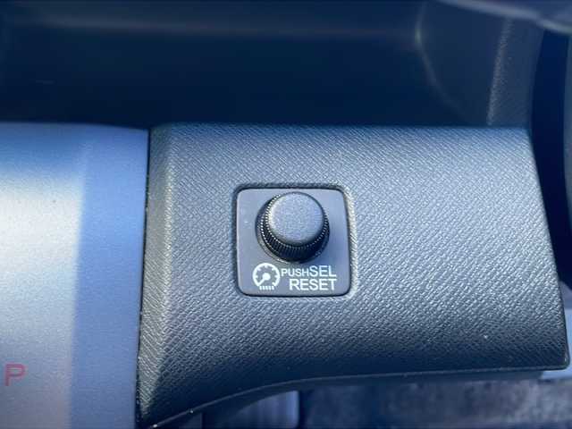 ホンダ ステップワゴン スパーダ Z 三重県 2013(平25)年 14.2万km ホワイトオーキッドパール 純正9インチナビ/バックカメラ/両側パワースライドドア/スペアキー/アイドリングストップ/ECON/横滑り防止装置/革巻きステアリング/パドルシフト/オートライト/フォグランプ/MTモード付AT/純正フロアマット/純正AW/ドアバイザー/電動格納ウィンカーミラー/フルセグTV/CD.DVD再生/禁煙車