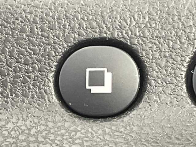 日産 ノート e－パワー X Vセレクション 群馬県 2020(令2)年 3.5万km スーパーブラック 禁煙車　９インチ社外ナビ　アラウンドビューモニター　デジタルインナーミラー　ETC2.0　ワンオーナー　純正フロアマット　純正アルミホイール　ステアリングスイッチ　プッシュスタート　盗難防止装置