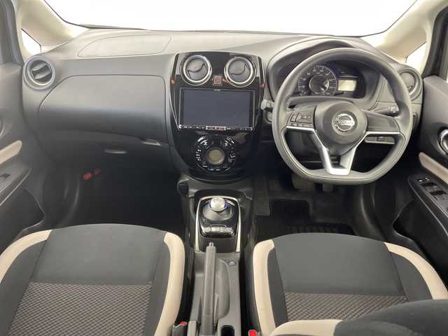 日産 ノート e－パワー X Vセレクション 群馬県 2020(令2)年 3.5万km スーパーブラック 禁煙車　９インチ社外ナビ　アラウンドビューモニター　デジタルインナーミラー　ETC2.0　ワンオーナー　純正フロアマット　純正アルミホイール　ステアリングスイッチ　プッシュスタート　盗難防止装置