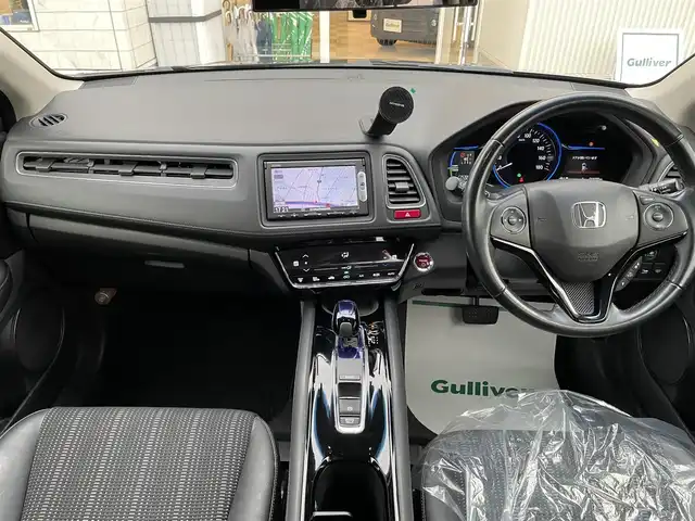 ホンダ ヴェゼル ハイブリッド X Lパッケージ 石川県 2015(平27)年 4.4万km クリスタルブラックパール 4WD/純正メモリーナビ/純正CD/DVD/ワンセグTV/バックカメラ/LEDヘッドライト/ETC/ハーフレザーシート/シートヒーター/スマートキー/プッシュスタート/電動ミラー/レーダークルーズ/ホンダセンシング/レーンキープアシスト/社外アルミホイール