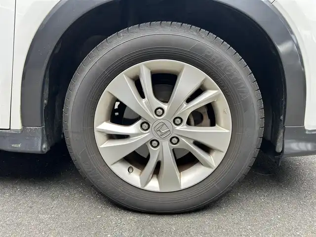 ホンダ ヴェゼル X 静岡県 2014(平26)年 14.2万km ホワイトオーキッドパール 純正ナビ、革巻きハンドル、LEDヘッドライト、純正フロアマット、純正アルミ、Bluetooth、HDDナビ