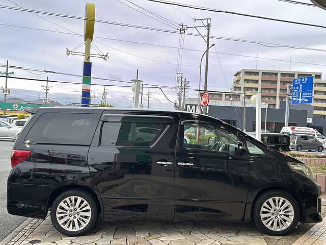 トヨタ アルファード 240S 静岡県 2012(平24)年 9万km ブラック ALPINEナビ/ALPINE後席モニター/サンルーフ/バックカメラ/両側電動スライドドア/前後ソナー/オートライト/盗難防止/オットマン/純正アルミホイール/プッシュスタート/スマートキー
