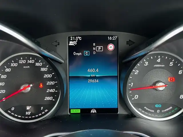 メルセデス・ベンツ Ｃ２００ 4マチック SW AVG AMGライン 富山県 2019(平31)年 3万km 白 AMGライン/レーダーセーフティパッケージ/純正HDDナビ/フルセグテレビ/アイドリングストップ/プッシュスタート/パワーバックドア/ETC2.0/バックカメラ/純正フロアマット/スペアキー/64色アンビエントライト/Bluetooth接続/Apple Car Play/andoroid auto