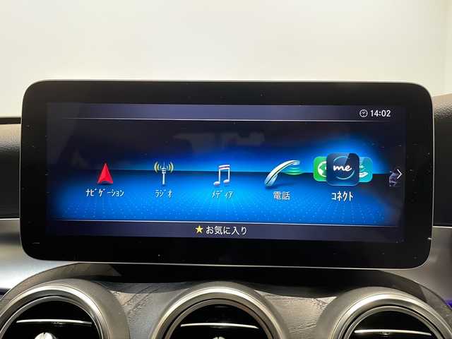 メルセデス・ベンツ Ｃ２００ 4マチック SW AVG AMGライン 新潟県 2019(平31)年 3万km ポーラホワイト アンビエントライト64色/レーダーセーフティパッケージ/・アクティブレーンキープアシスト/・アクティブブラインドスポットアシスト/・ステアリングパイロット/主要装備/AppleCarPlay/AndroidAuto/純正HDDナビ/・CD/DVD/・Bluetooth/・USB/・フルセグTV)/本革シート/シートヒーター/パワーバックドア/クルーズコントロール＆可変スピードリミッター/パーキングアシスト/バックカメラ/ETC