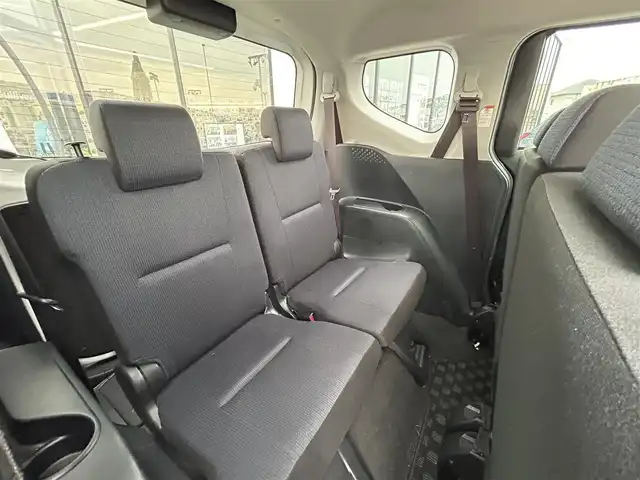 トヨタ シエンタ G 長崎県 2016(平28)年 5.7万km ホワイトパールクリスタルシャイン トヨタセーフティセンス/純正ナビ/バックカメラ/両側パワースライドドア/ステアリングスイッチ/レーンキープアシスト/オートライト/オートハイビーム/LEDヘッドライト/アイドリングストップ/スマートキー/ETC/スペアキー