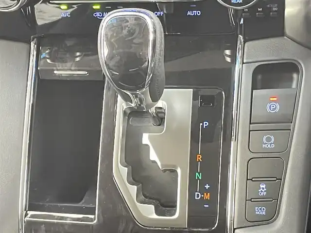 トヨタ アルファード S Cパッケージ 千葉県 2022(令4)年 1.7万km ホワイトパールクリスタルシャイン セーフティセンス/・プリクラッシュセーフティ/・レーントレーシングアラート/・ロードサインアシスト/・アダプティブハイビームシステム/・レーダークルーズコントロール/純正9インチディスプレイオーディオ/バックカメラ/フリップダウンモニター/ブラックレザーシート/快適温熱シート/エグゼクティブパワーシート/パワーバックドア/スマートキー/プッシュスタート/純正17インチAW